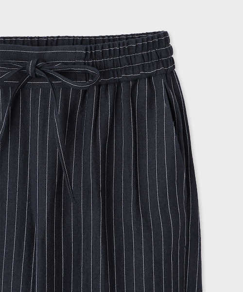 ROPE'（ロペ）の「【drawell（ドロウェル）】DRAWSTRING PANTS｜パンツ（その他パンツ・レディース・ライトグレー/ネイビー・38/36）」の14枚目の写真