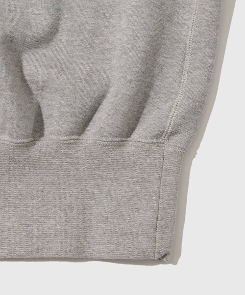 ADAM ET ROPE'（アダムエロペ）の「【KYOU/キョウ】BROTHERS Leather x Original Supima Aging Cotton Sweat（スウェット・メンズ・ブラック/グレー/オリーブ・1/2）」の14枚目の写真