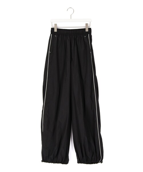 ADAM ET ROPE'（アダムエロペ）の「【DISCUS for ADAM ET ROPE'】別注 NYLON PANTS（カーゴパンツ・レディース・ブラック/ホワイト/ラベンダー・F）」の19枚目の写真