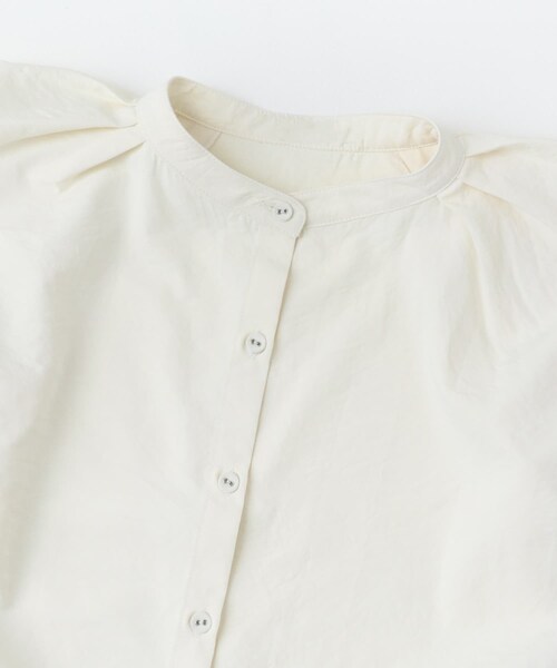 URBAN RESEARCH ROSSO（アーバンリサーチロッソ）の「パフスリーブブラウス（シャツ/ブラウス・レディース・BRICK/OFF WHITE/NAVY・FREE）」の10枚目の写真