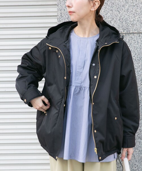 ITEMS URBANRESEARCH（アイテムズ アーバンリサーチ）の「キルトライナー付きマウンテンパーカー（その他アウター・レディース・KHK/BLK/BEG・FREE）」の2枚目の写真