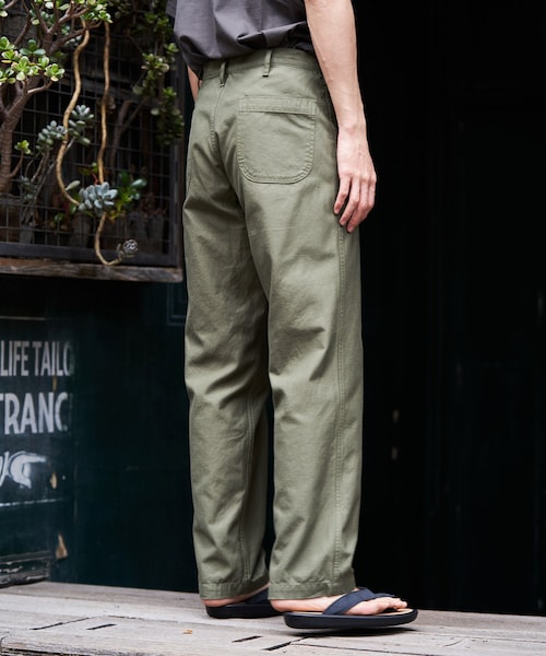 ADAM ET ROPE'（アダムエロペ）の「【BONCOURA/ボンクラ】ベイカーパンツ（その他パンツ・メンズ・オリーブ・28/30/32）」の15枚目の写真
