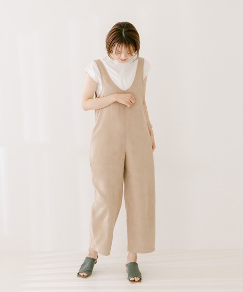 ITEMS URBANRESEARCH（アイテムズ アーバンリサーチ）の「ウォッシャブルスエードイージーサロペット（サロペット/オーバーオール・レディース・BLACK/BEIGE・one）」の2枚目の写真