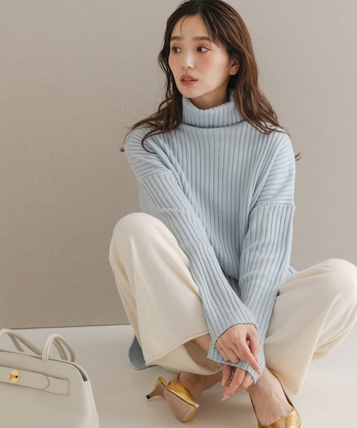 URBAN RESEARCH ROSSO（アーバンリサーチロッソ）の「マシーンウォッシュ ワイドリブニット（ニット/セーター・レディース・GRAY/L/BLUE/MOCHA・Free）」の3枚目の写真