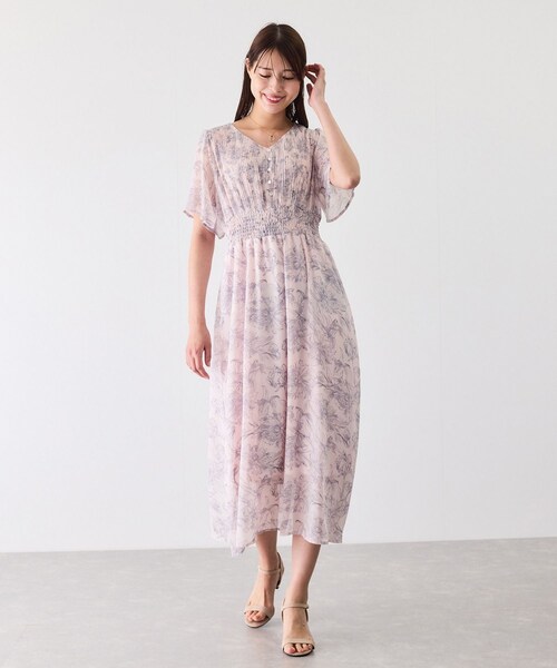 Jayro(ジャイロ)の「ミニプリーツフロントシフォンワンピース(ワンピース・レディース・ブラック系/ホワイト系/ピンク・M)」の12枚目の写真