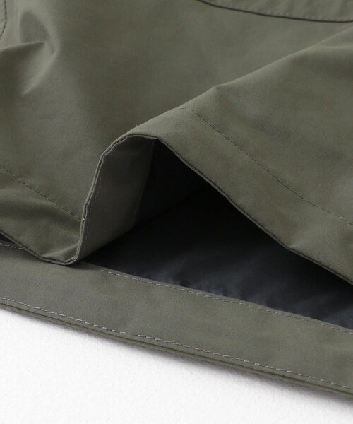 URBAN RESEARCH Sonny Label（アーバンリサーチサニーレーベル）の「THE NORTH FACE　MOUNTAIN LIGHT JACKET（マウンテンパーカー・レディース・ニュートープ/ブラック・M/L）」の13枚目の写真