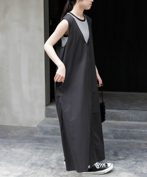 URBAN RESEARCH DOORS（アーバンリサーチドアーズ）の「FORK&SPOON　テントラインUネックワンピース（ワンピース・レディース・BROWN/BLACK/BEIGE・1/2）」の11枚目の写真