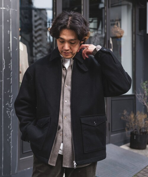 URBAN RESEARCH DOORS(アーバンリサーチドアーズ)の「ウールブレンドハリントンジャケット(テーラードジャケット・メンズ・MOCHA/BLACK・M/L)」の4枚目の写真