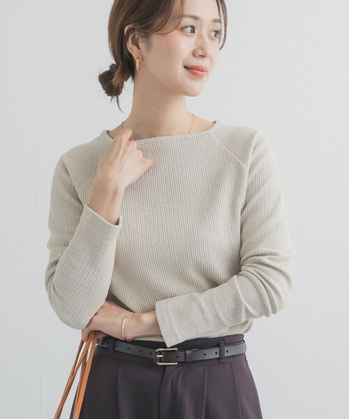URBAN RESEARCH DOORS(アーバンリサーチドアーズ)の「スクエアネックプルオーバー(Tシャツ/カットソー・レディース・L.BEIGE/BLACK・Free)」の4枚目の写真