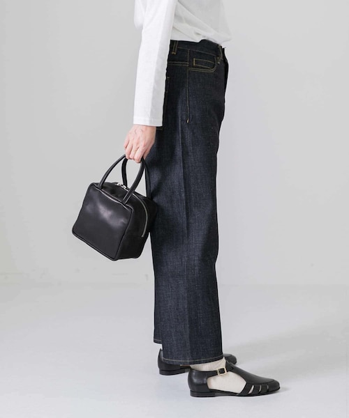 かぐれ（カグレ）の「MORMYRUS　cube tote（トートバッグ・レディース・BLACK・FREE）」の3枚目の写真