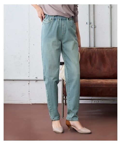 nissen（ニッセン）の「＜大きいサイズ＞超ラクチンデニムテーパードレギンスパンツ（ゆったりヒップ）（選べる２レングス）（パンツ・レディース・ユーズドブルー/オーバーダイベージュ/ブラック・L/LL/3L/4L/5L/6L/8L/10L）」の10枚目の写真