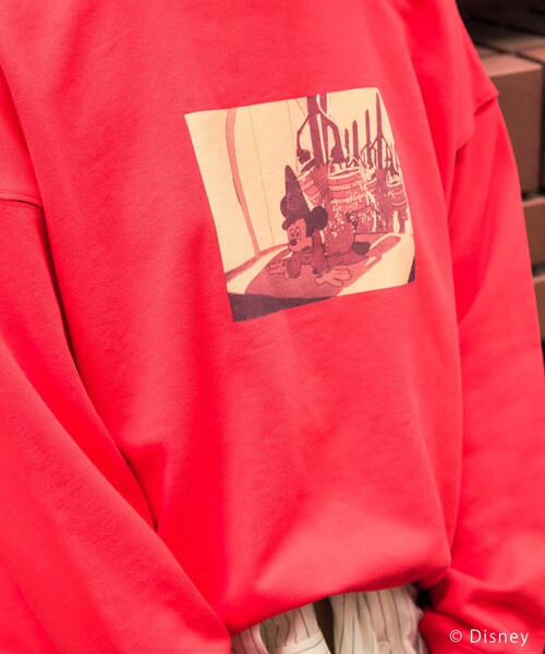 URBAN RESEARCH(アーバンリサーチ)の「別注/Disney/ビッグスウェット(スウェット・レディース・TOP GRAY/D.NAVY/RED・Free)」の14枚目の写真