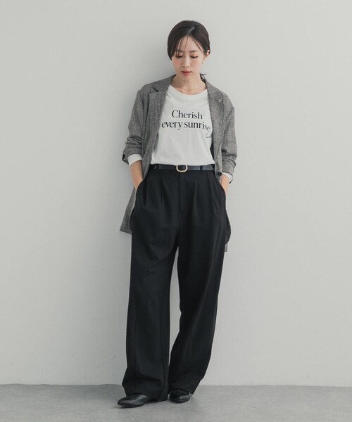 URBAN RESEARCH DOORS（アーバンリサーチドアーズ）の「フロッキーロゴプリントロングTシャツ 26AW（Tシャツ/カットソー・レディース・OFF/CHARCOAL・Free）」の10枚目の写真