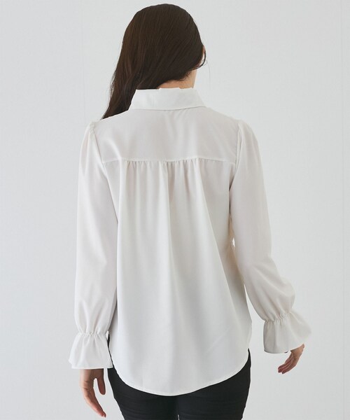 Jayro（ジャイロ）の「ギャザーブラウス　（シャツ/ブラウス・レディース・ブラック/ホワイト/ブルー・F）」の7枚目の写真