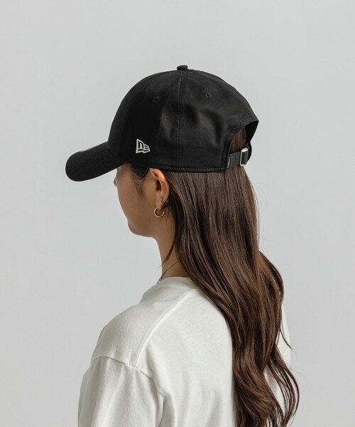 Saturdays NYC（サタデーズ ニューヨークシティ ）の「New Era® x Saturdays NYC "S" Logo Cap（キャップ・レディース・ブラック/グレー/ネイビー・F）」の22枚目の写真