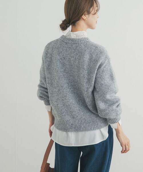 URBAN RESEARCH DOORS（アーバンリサーチドアーズ）の「ラメニットプルオーバー（ニット/セーター・レディース・BEIGE/GRAY/BLUE・Free）」の2枚目の写真