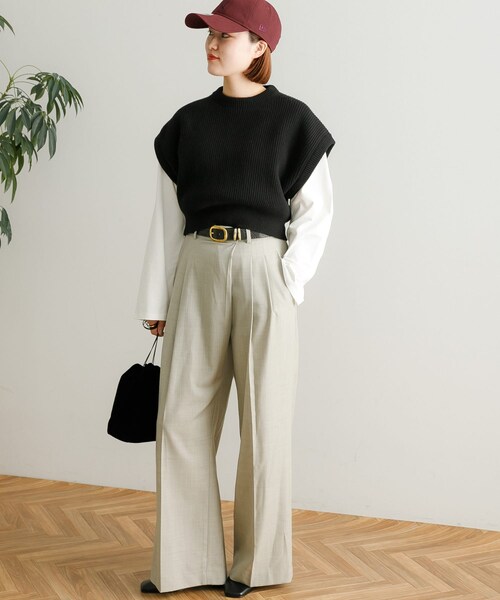 URBAN RESEARCH(アーバンリサーチ)の「『別注』ROUTINE×URBAN RESEARCH WOOL KNIT VEST(ベスト・レディース・WHITE/BLACK/GREEN/WINE・-)」の18枚目の写真