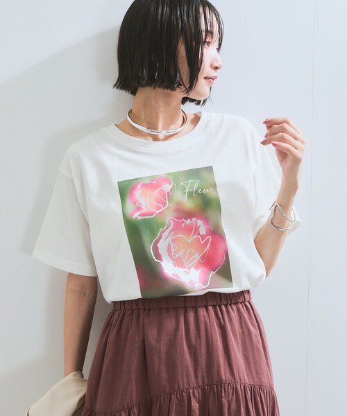 VIS(ビス)の「【接触冷感】箔グラフィックアートTシャツ(Tシャツ/カットソー・レディース・チャコール/ホワイト/ホワイト系・F)」の7枚目の写真