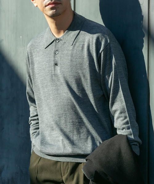 URBAN RESEARCH ROSSO（アーバンリサーチロッソ）の「イタリア糸メリノウールニットポロシャツ（ニット/セーター・メンズ・GREIGE/GRAY/DARK BROWN/NAVY/BLACK・M/L）」の3枚目の写真