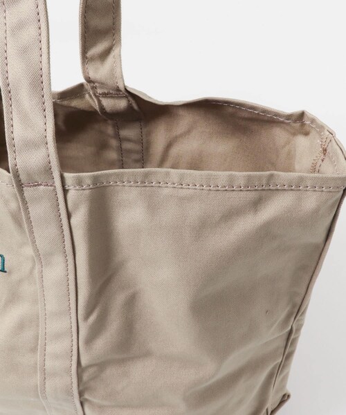 URBAN RESEARCH DOORS(アーバンリサーチドアーズ)の「L.L.Bean GROCERY TOTE LOGO LARGE(トートバッグ・レディース・BLACK/PLATINUM/BROWN/BEIGE/NATURAL/INDIGO・One)」の18枚目の写真