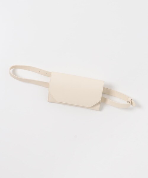 RODE SKO（ロデスコ）の「ウエストポーチベルトバッグ（ボディバッグ/ウエストポーチ・レディース・BLACK/CAMEL/OFF・One）」の13枚目の写真