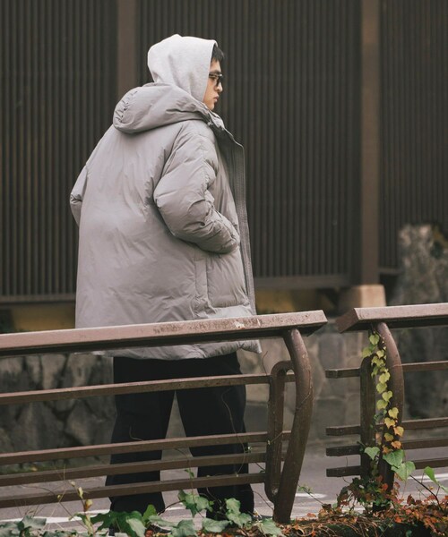 URBAN RESEARCH(アーバンリサーチ)の「DAIWA PIER39 TECH2WAY CADET DOWN PARKA(ダッフルコート・メンズ・BLACK/GRAY・M/L/XL)」の19枚目の写真