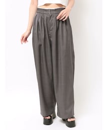 MURUA（ムルーア）の「メニータックワイドパンツ（その他パンツ・レディース）」