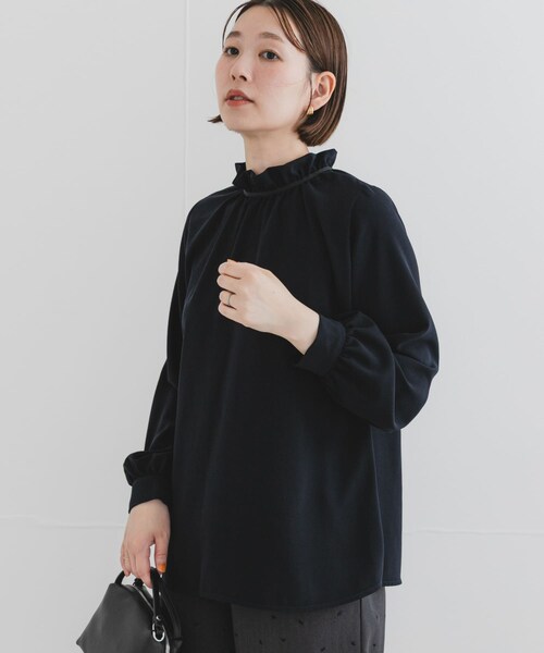 URBAN RESEARCH ROSSO（アーバンリサーチロッソ）の「F by ROSSO　フリルカラー2WAYブラウス（シャツ/ブラウス・レディース・OFF WHITE/NAVY・Free）」の9枚目の写真