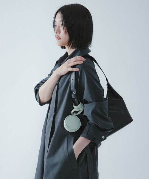 SENSE OF PLACE by URBAN RESEARCH（センスオブプレイスバイアーバンリサーチ）の「『撥水/防花粉』SKINProofトレンチコート（ステンカラーコート・レディース・CHARCOAL/BEIGE・One）」の5枚目の写真