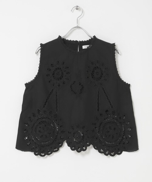 THE GOODLAND MARKET（ザグッドランドマーケット）の「FANAKA　レースノースリーブプルオーバー（シャツ/ブラウス・レディース・WHITE/BLACK・Free）」の16枚目の写真