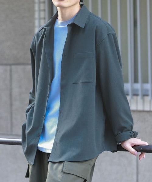 ITEMS URBANRESEARCH(アイテムズ アーバンリサーチ)の「ヨウリュウレギュラーカラー長袖シャツ(シャツ/ブラウス・メンズ・BLK/NVY/OLV/D.GRAY・M/L)」の4枚目の写真