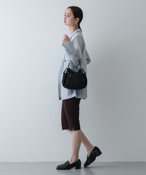 SENSE OF PLACE by URBAN RESEARCH（センスオブプレイスバイアーバンリサーチ）の「『撥水』ポケットデザインナイロンバッグ（ハンドバッグ・レディース・BLACK/IVORY/BROWN・One）」の16枚目の写真