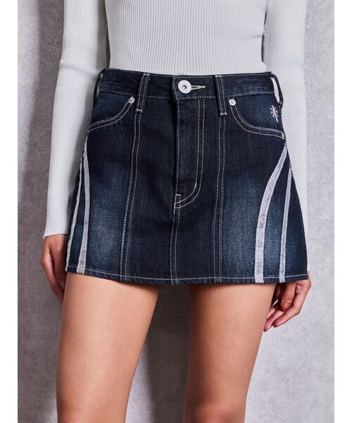 GYDA（ジェイダ）の「ハイウエストCURVE LINEスカートライクデニムショートパンツ（デニムスカート・レディース・ブラック/インディゴ・S/M）」の10枚目の写真