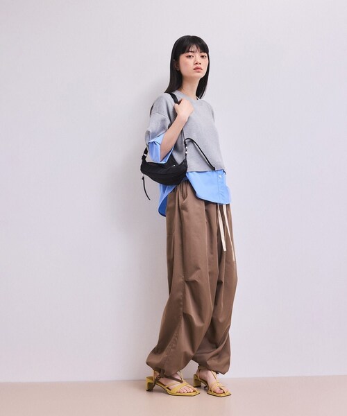 ADAM ET ROPE'（アダムエロペ）の「ミニボディーバッグ/撥水（ボディバッグ/ウエストポーチ・レディース・ブラック・F）」の8枚目の写真