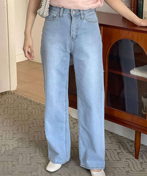 DHOLIC(ディーホリック)の「ストレートデニムパンツ(デニムパンツ・レディース・ブルー・M)」の1枚目の写真