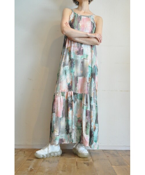 --（--）の「ペイントアメリカンスリーブワンピース（ドレス・レディース・ホワイト/グリーン・one）」の2枚目の写真