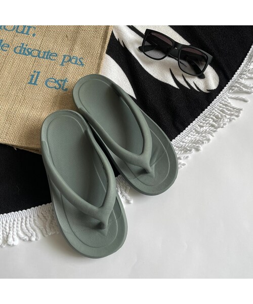 copine(コピン)の「肉厚ソールリカバリーサンダル(2size)(サンダル・レディース・グレー・M/L)」の1枚目の写真
