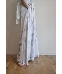 -- | ペイントロングスカート(スカート)