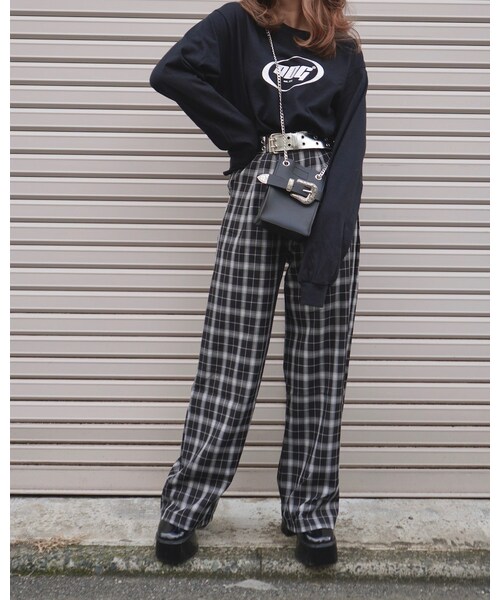 A.D.G（エーディージー）の「ADG OVAL LOGO BIG L/S TEE (black-silver logo)（Tシャツ/カットソー・レディース・ブラック・FREE）」の5枚目の写真