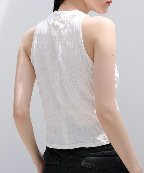 SIWEM（シウム）の「RUCHED SLEEVELESS TOPS（Tシャツ/カットソー・レディース・ホワイト・F）」の4枚目の写真
