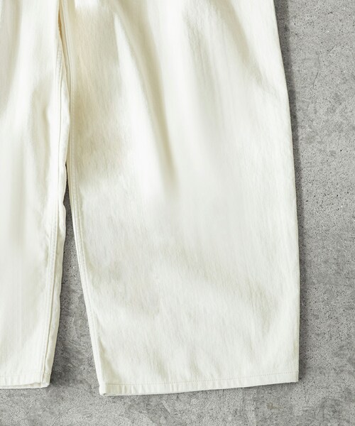 SIWEM（シウム）の「WIDE TAPERED DENIM（デニムパンツ）」 - WEAR