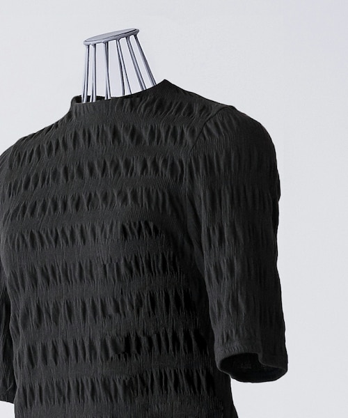 SIWEM（シウム）の「RUCHED SHORT SLEEVE TOPS（Tシャツ/カットソー・レディース・ブラック・F）」の8枚目の写真