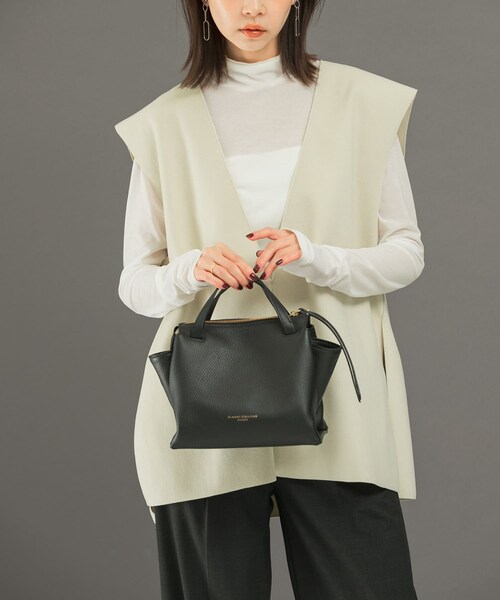 URBAN RESEARCH ROSSO（アーバンリサーチロッソ）の「GIANNI CHIARINI　ORIGAMI（ハンドバッグ・レディース・NERO・-）」の4枚目の写真