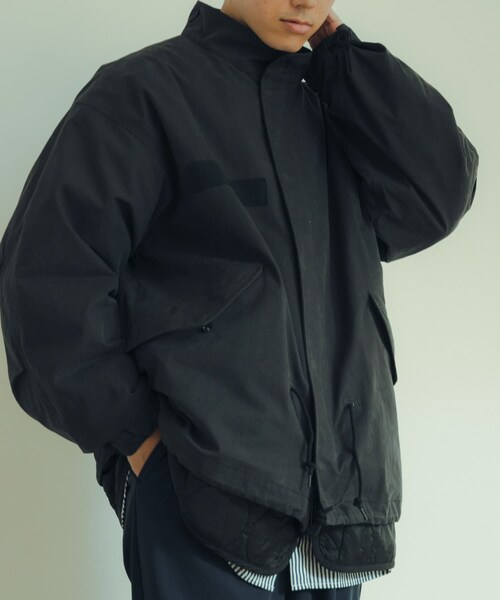 ITEMS URBANRESEARCH(アイテムズ アーバンリサーチ)の「中綿ライナー付 フードレスショートモッズ(モッズコート・メンズ・KHK/BLK・M/L)」の4枚目の写真