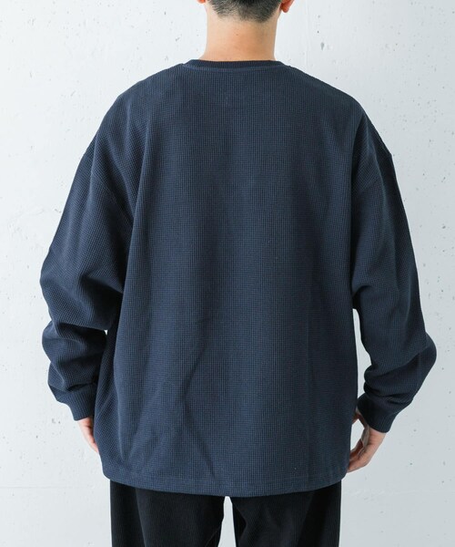 URBAN RESEARCH（アーバンリサーチ）の「『UR TECH』Wide Dad　Dad TECH CREW PULLOVER（Tシャツ/カットソー・メンズ・D.NAVY/PURPLE・1/2）」の7枚目の写真
