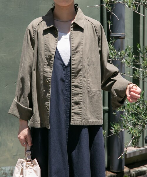 URBAN RESEARCH DOORS（アーバンリサーチドアーズ）の「FORK&SPOON　ミリタリージャケット（ミリタリージャケット・レディース・CHARCOAL/KHAKI・1）」の17枚目の写真