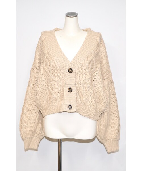 A.D.G(エーディージー)の「Cable Knit Loose Cardigan (off white)(カーディガン/ボレロ・レディース・ホワイト・FREE)」の4枚目の写真