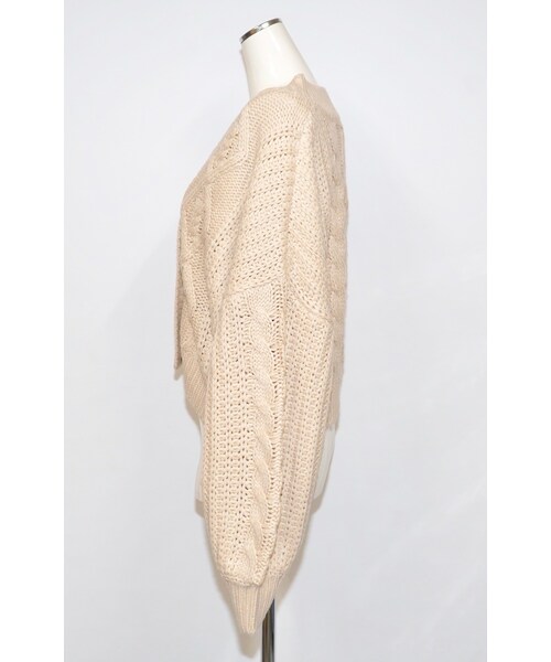 A.D.G(エーディージー)の「Cable Knit Loose Cardigan (off white)(カーディガン/ボレロ・レディース・ホワイト・FREE)」の5枚目の写真