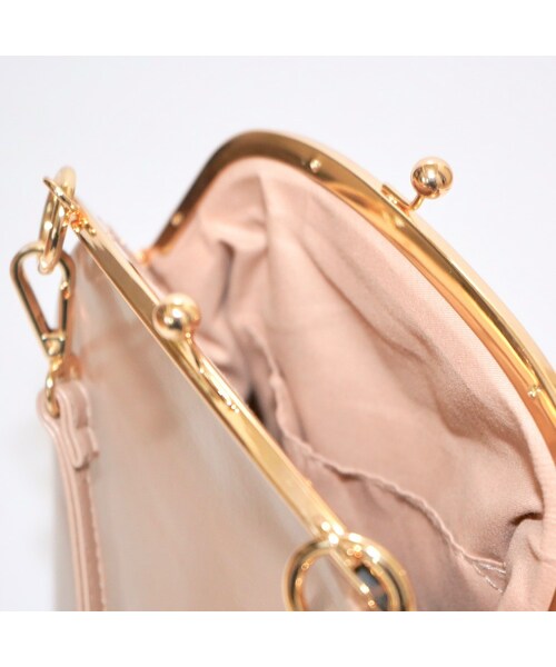 A.D.G（エーディージー）の「Purse Frame Pocket Shoulder Bag (beige)（ショルダーバッグ・レディース・ベージュ・FREE）」の8枚目の写真