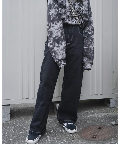A.D.G（エーディージー）の「Back Pocket Design White Stitch Black Wide Pants（デニムパンツ・レディース・ブラック・FREE）」の2枚目の写真